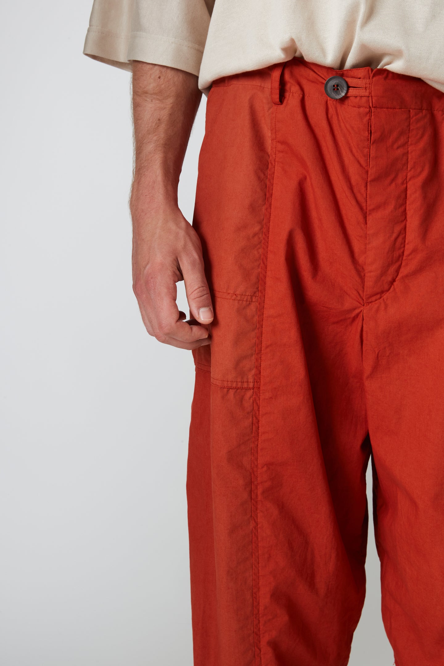Curved worker trouser - Coated cotton