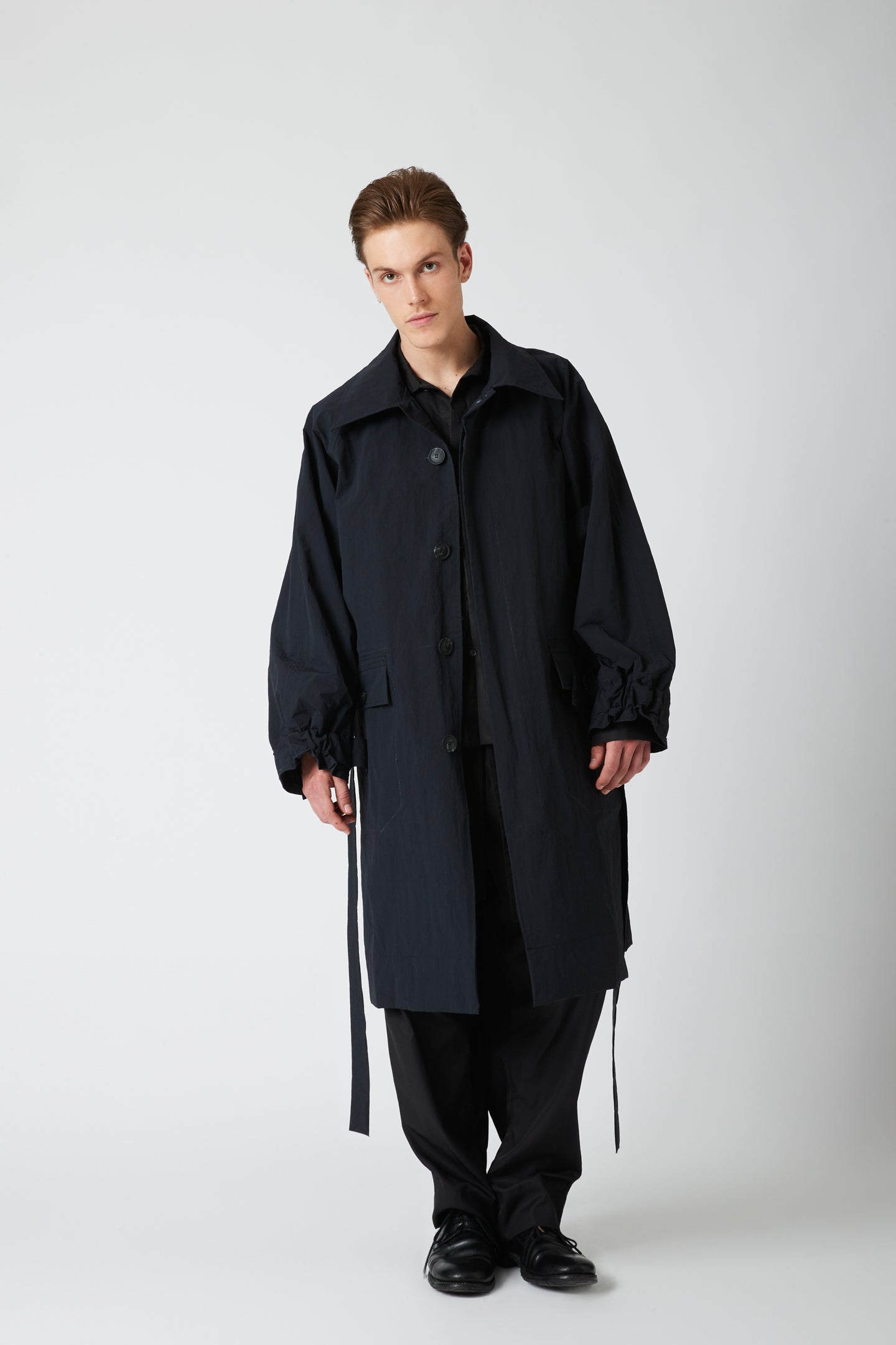 Mid length coat - Salt shrunk nylon