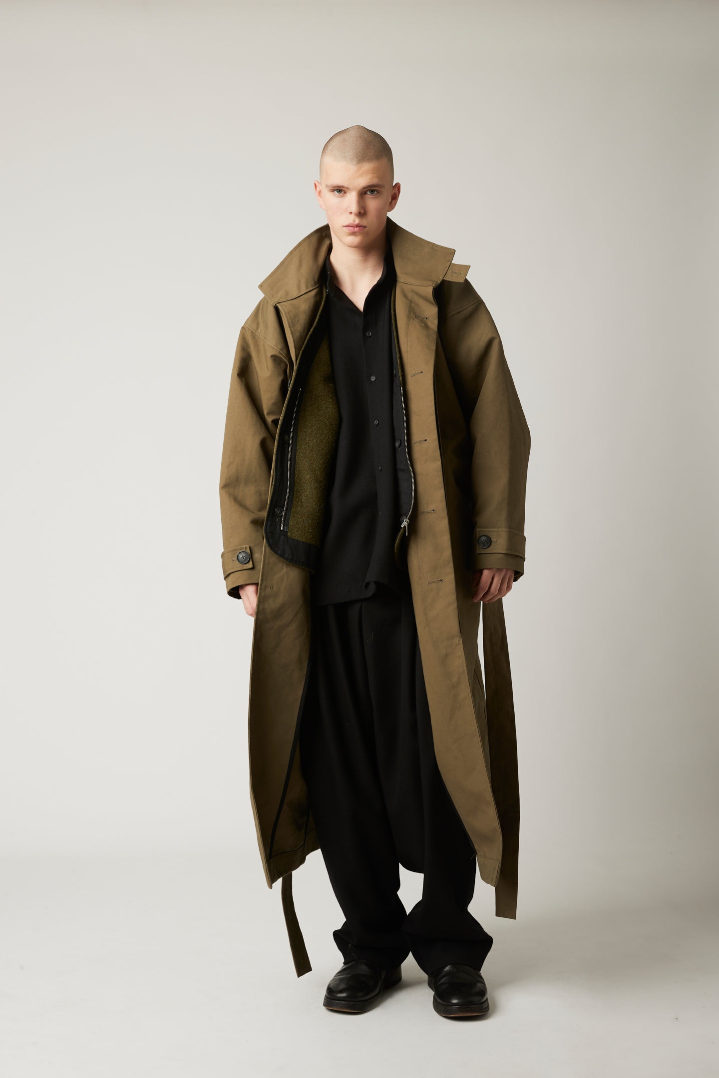 Belted trench coat - Rubberized cotton