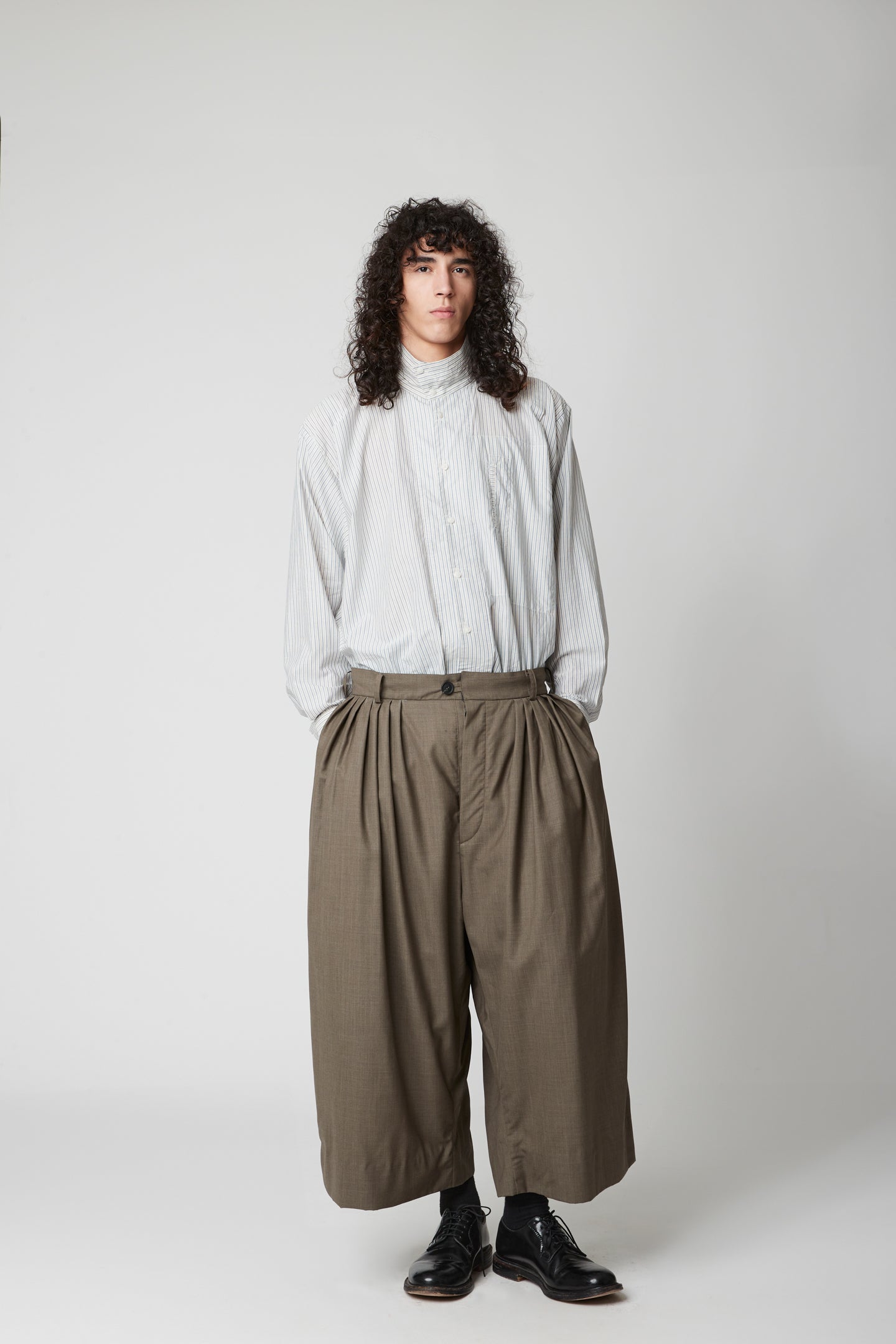 Volendam trouser - Extra Fine Merino Wool Suiting