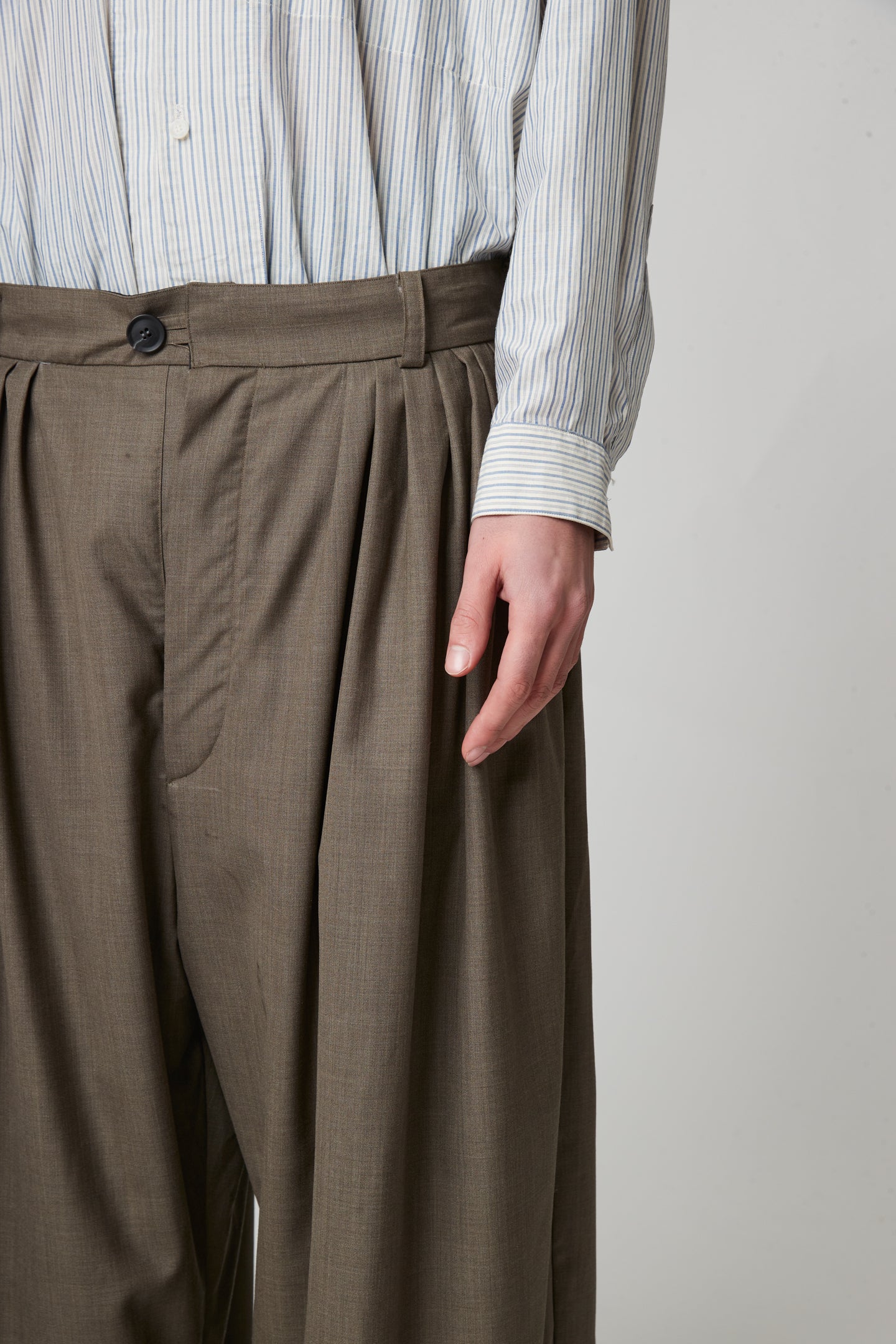 Volendam trouser - Extra Fine Merino Wool Suiting