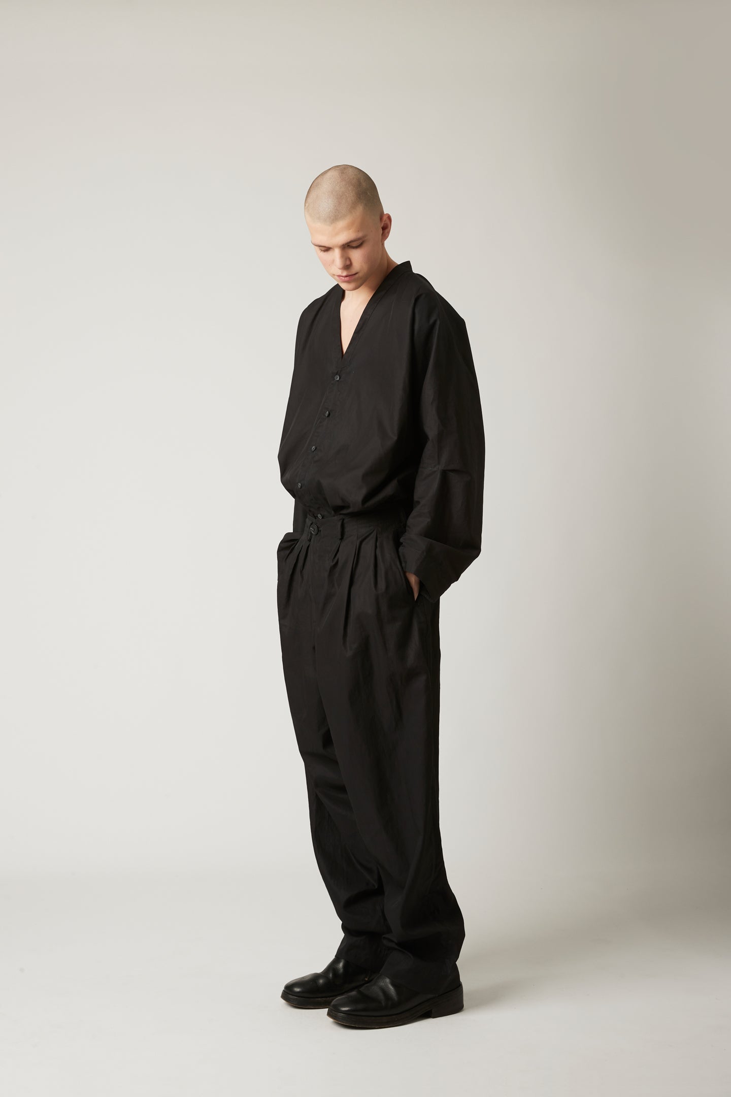 Double pleated trouser - Cold mercerized cotton twill