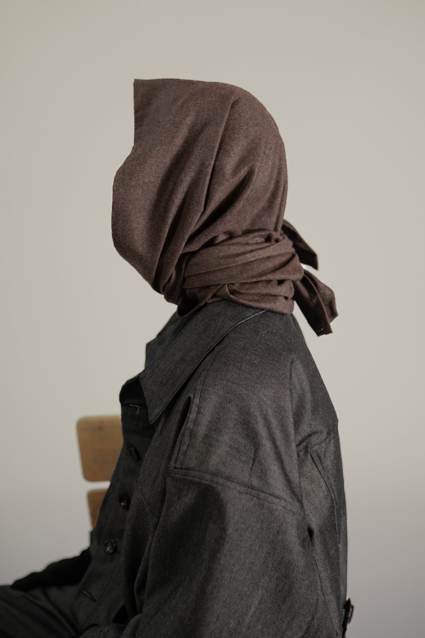 triangle scarf - oxbridge 120's flannel wool