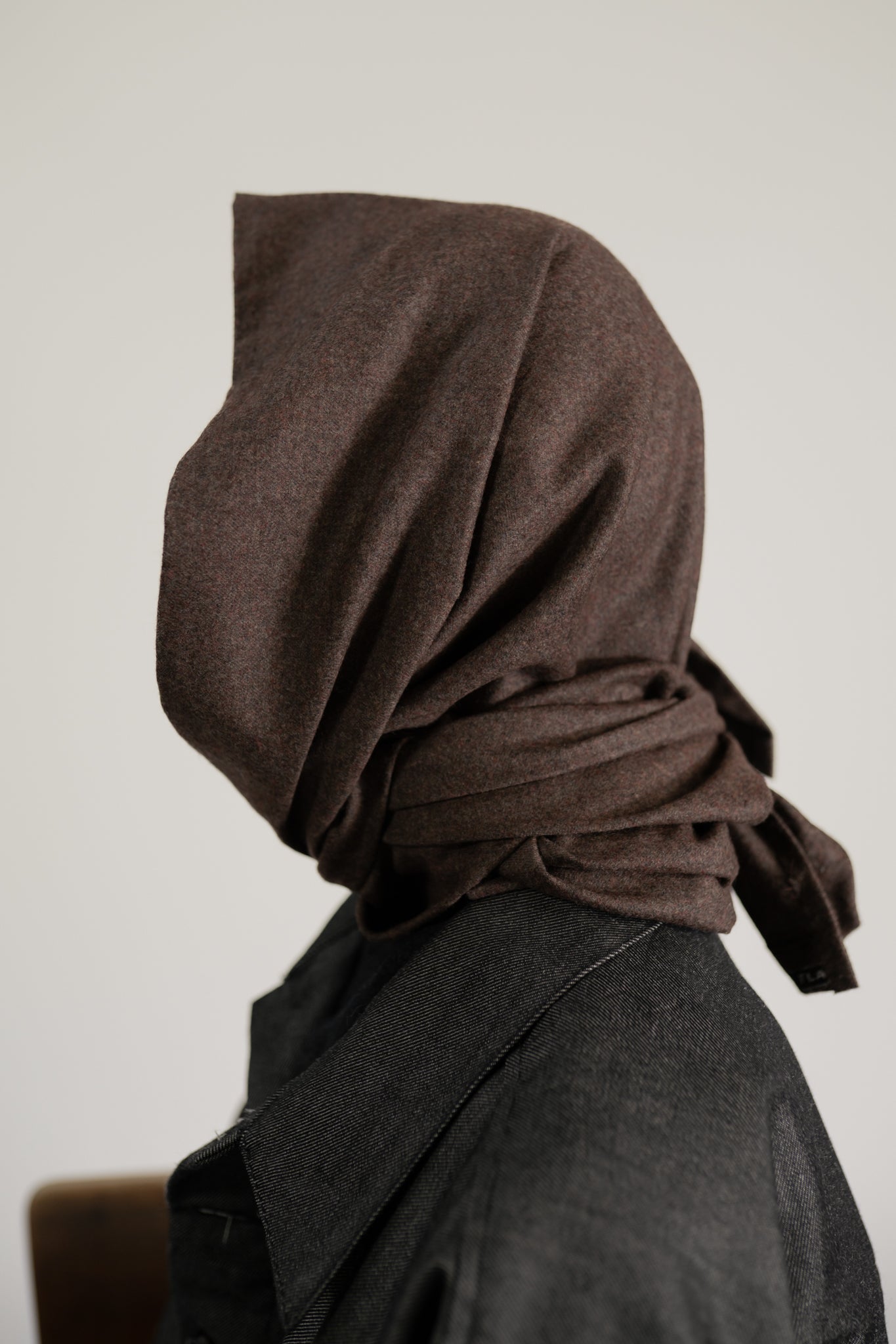 triangle scarf - oxbridge 120's flannel wool