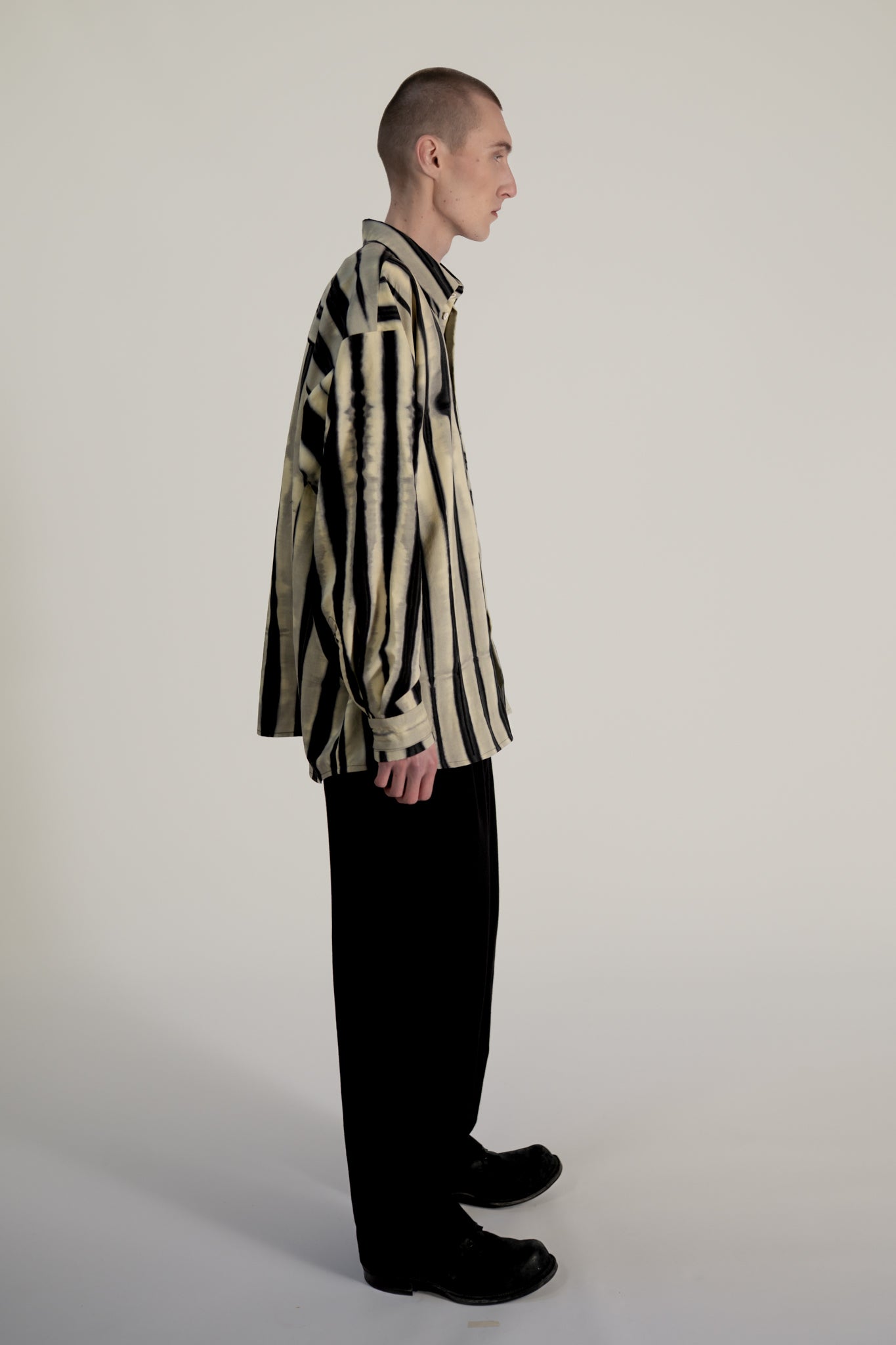 classic shirt - 100's hand dyed wool