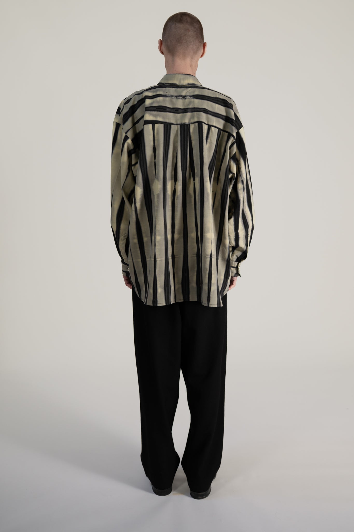 classic shirt - 100's hand dyed wool