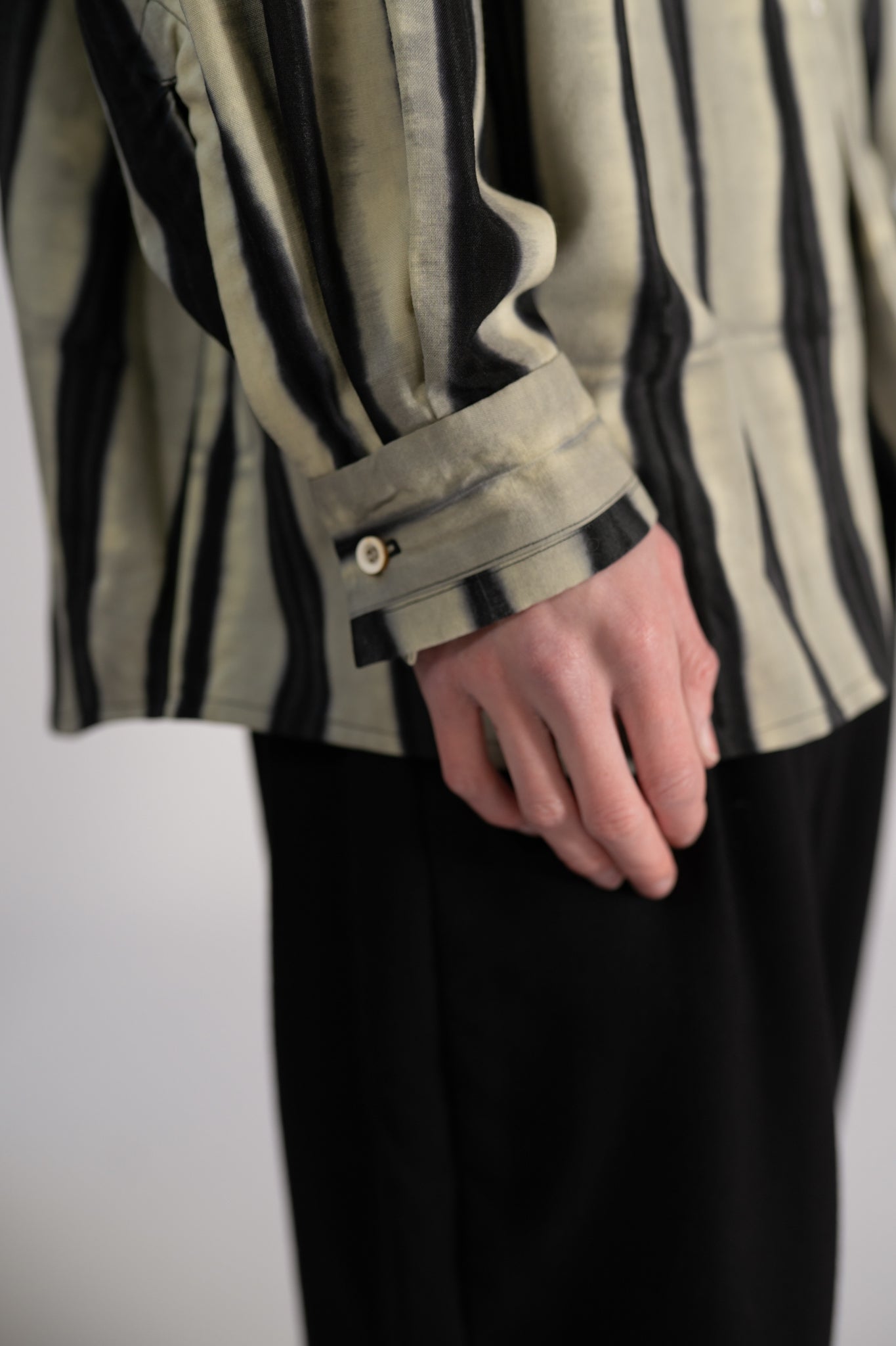 classic shirt - 100's hand dyed wool