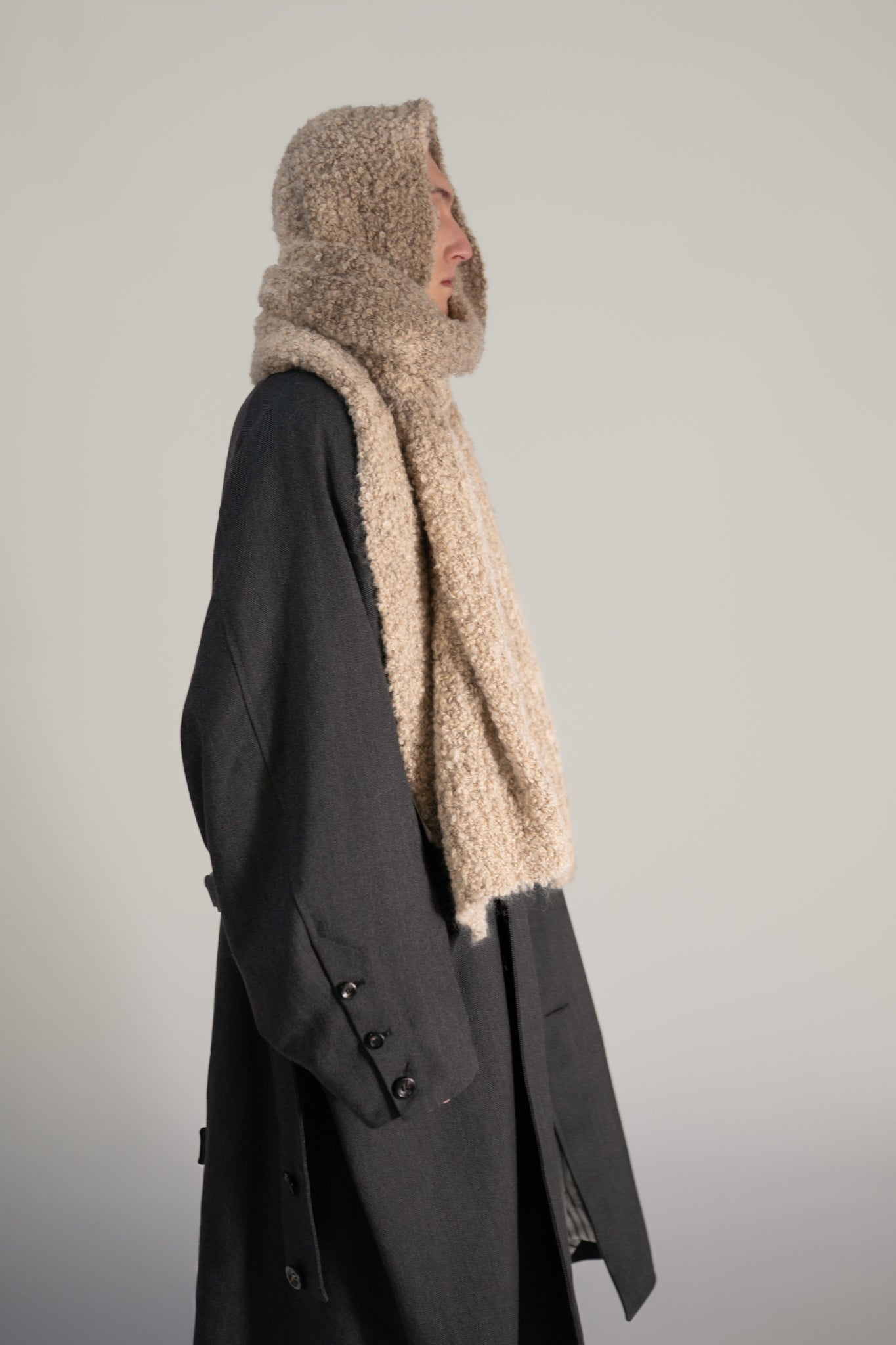 Elongated scarf - bouclé yarn