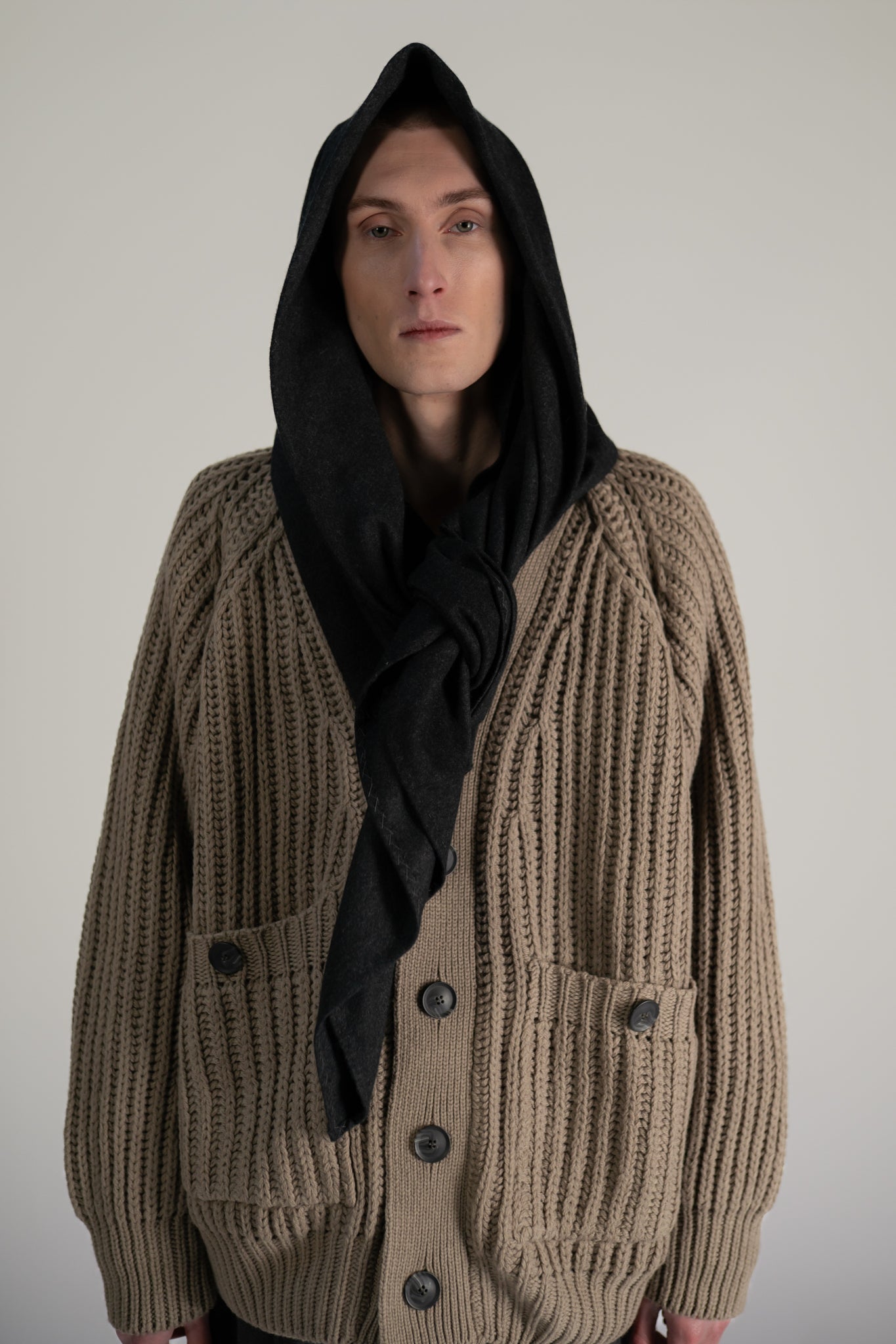 triangle scarf - oxbridge 120's flannel wool