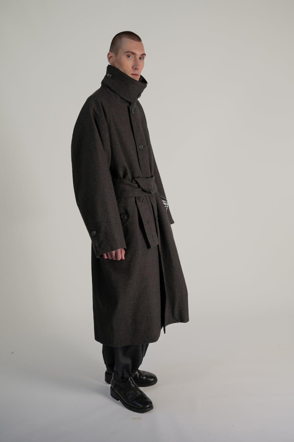 Raglan sleeve overcoat - Thorn Proof Wool