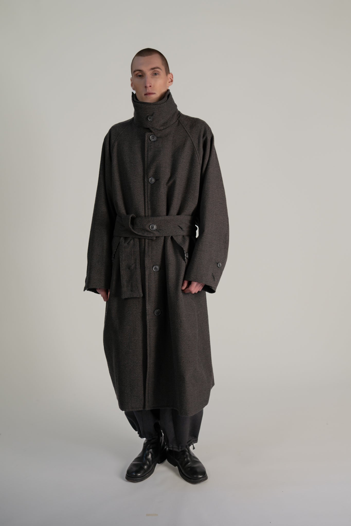 Raglan sleeve overcoat - Thorn Proof Wool