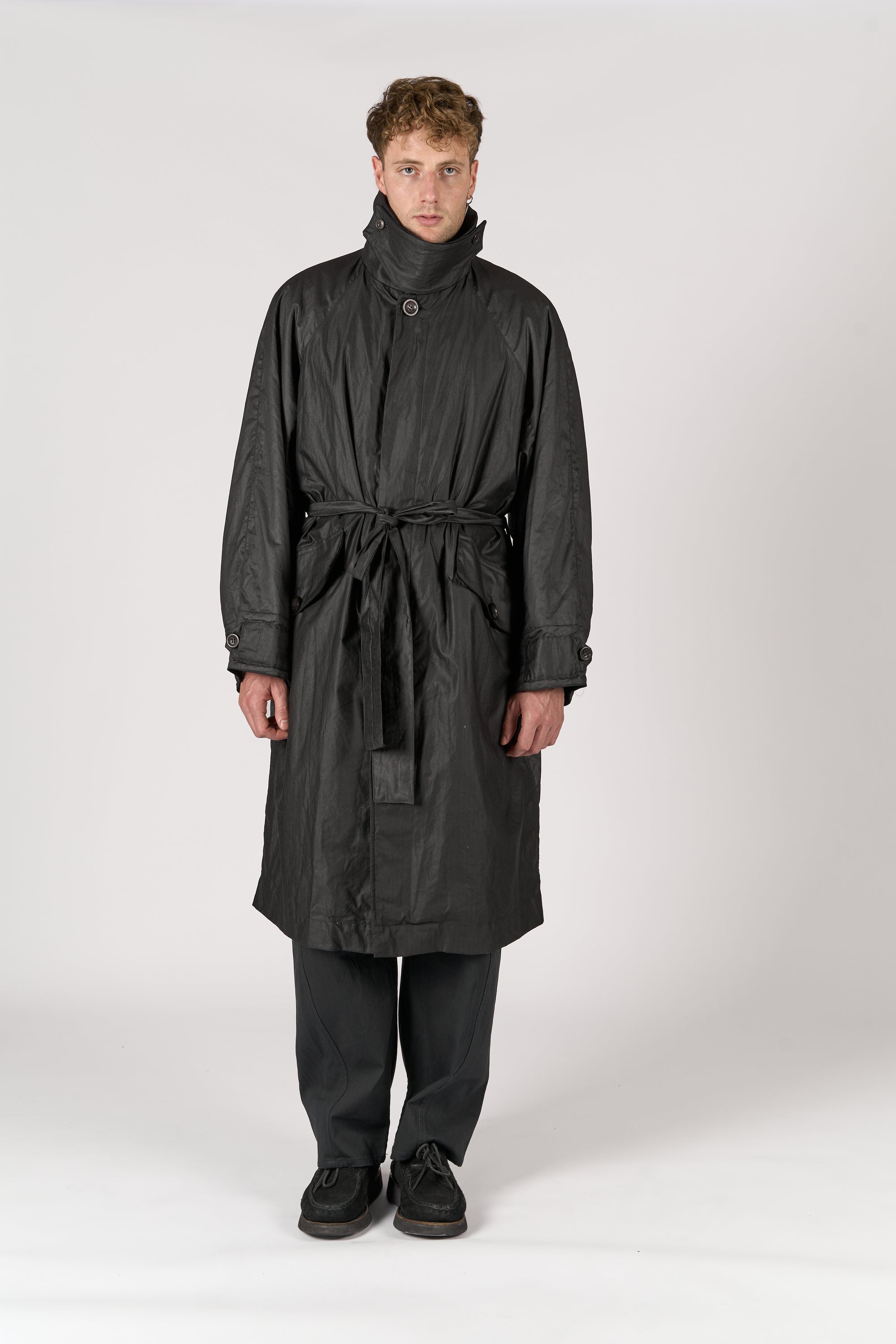 Raglan coat - Black Waxed Cotton