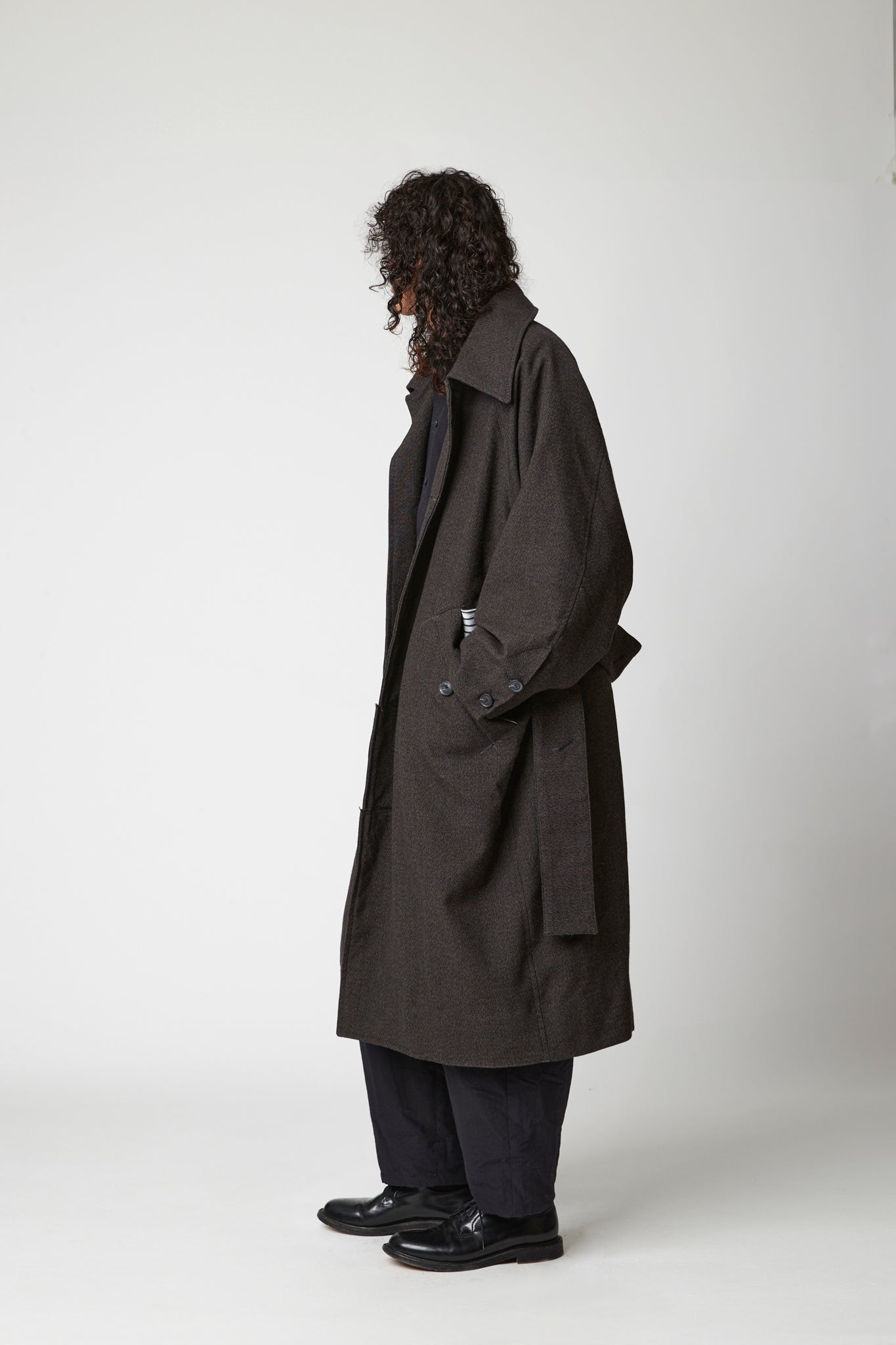 Raglan sleeve overcoat - Thorn Proof Wool
