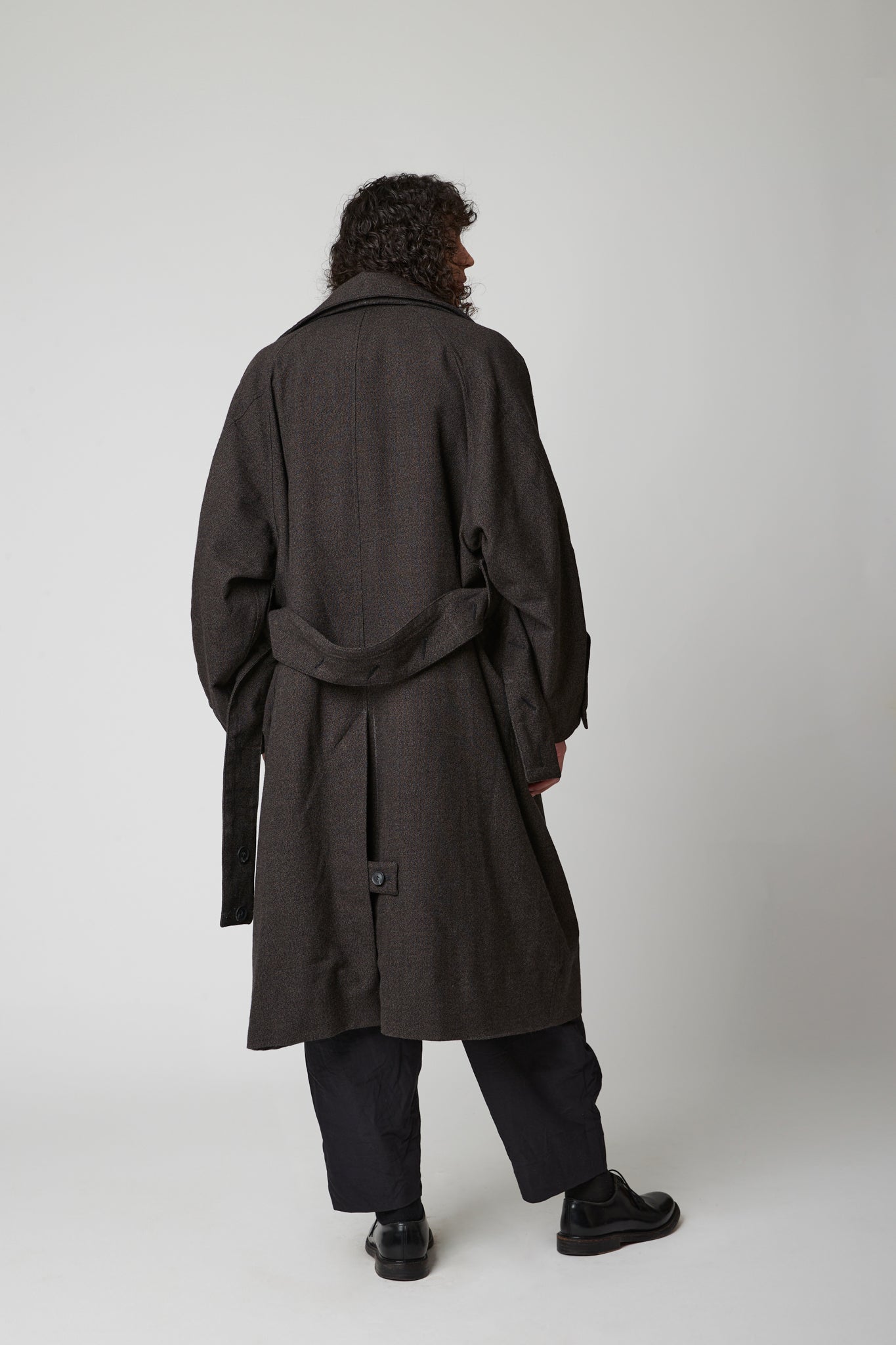 Raglan sleeve overcoat - Thorn Proof Wool
