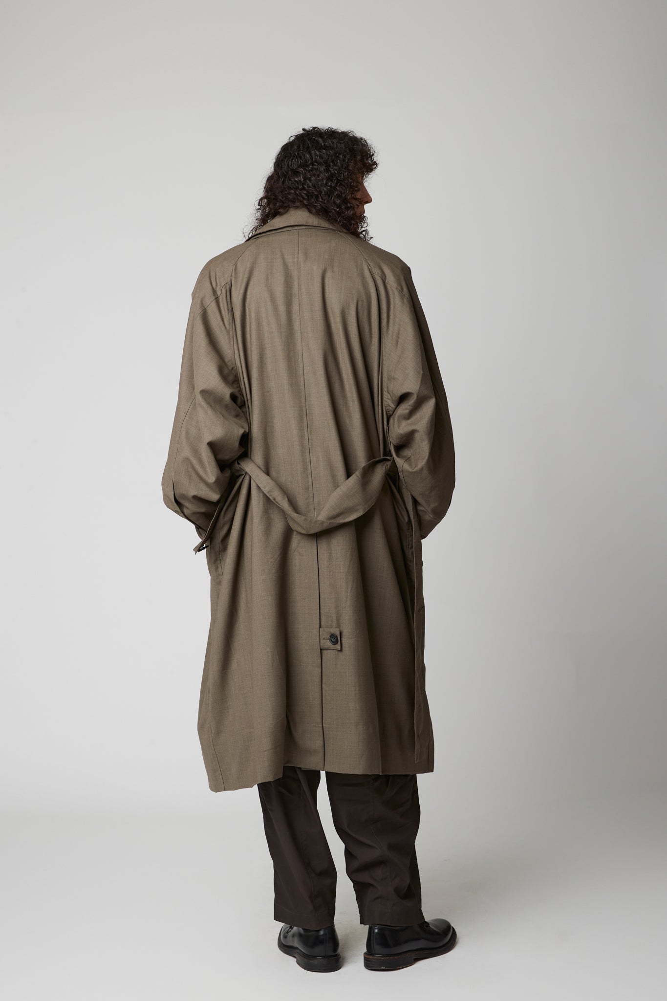 Raglan sleeve overcoat - Extra Fine Merino Wool Suiting
